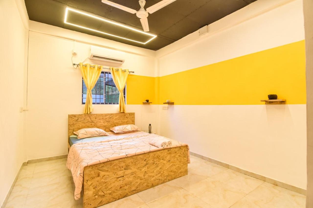 Empyrean Stay Ll 3Bhk Ll Jaguar Villa Ll Ac Ll Pvt Pool Ll Luxury 罗纳瓦拉 外观 照片